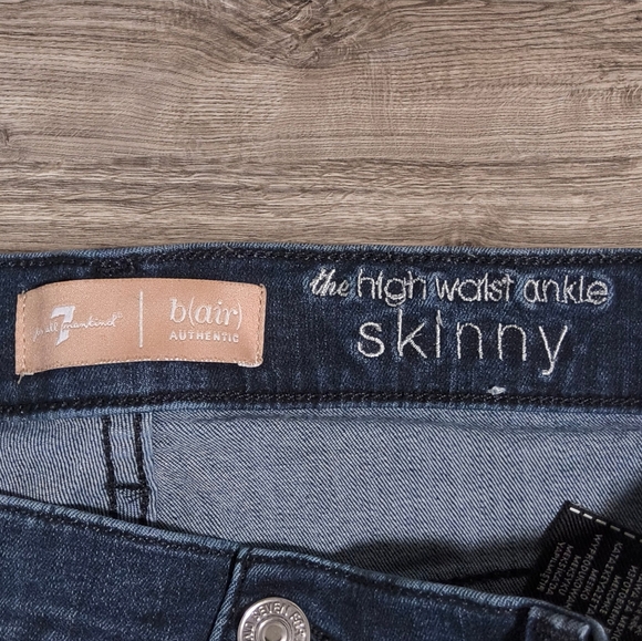 7 For All Mankind Women’s Distressed B(air) High Waist Ankle Skinny Jeans-Sz 30 - Picture 4 of 7